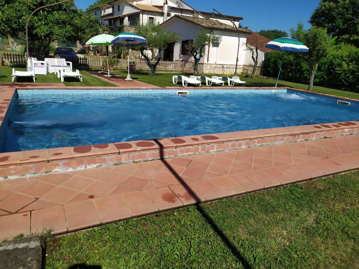 Aquino B&B La Staffa מראה חיצוני תמונה