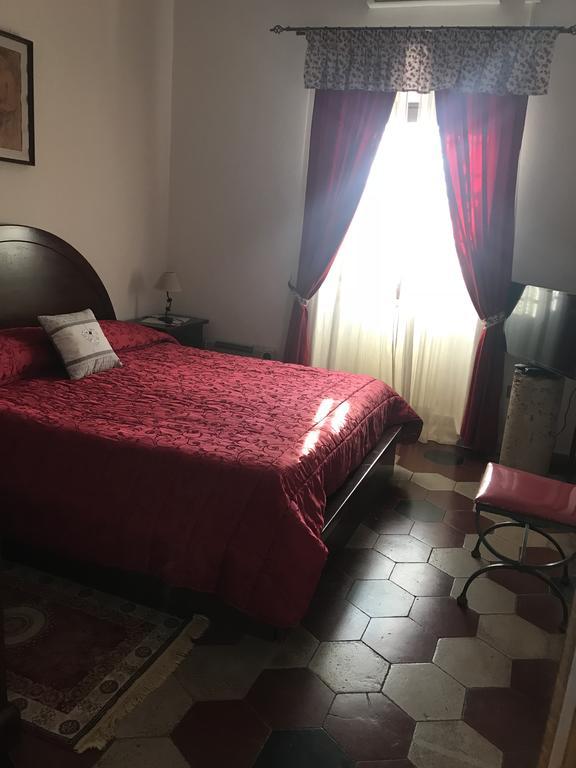 Aquino B&B La Staffa מראה חיצוני תמונה